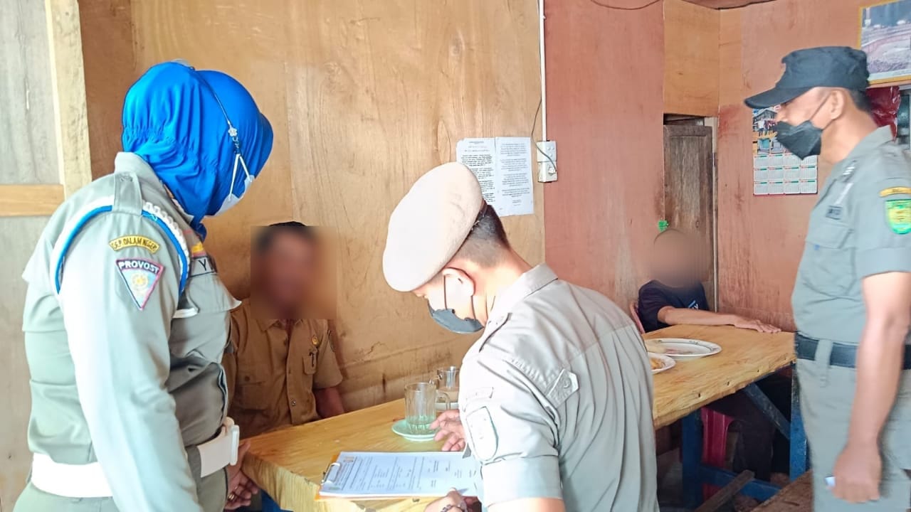 Disiplin ASN dan Non ASN di Lingkungan Pemerintah Kabupaten Indragiri Hilir, Tim Kembali Temukan ASN di Warung Kopi