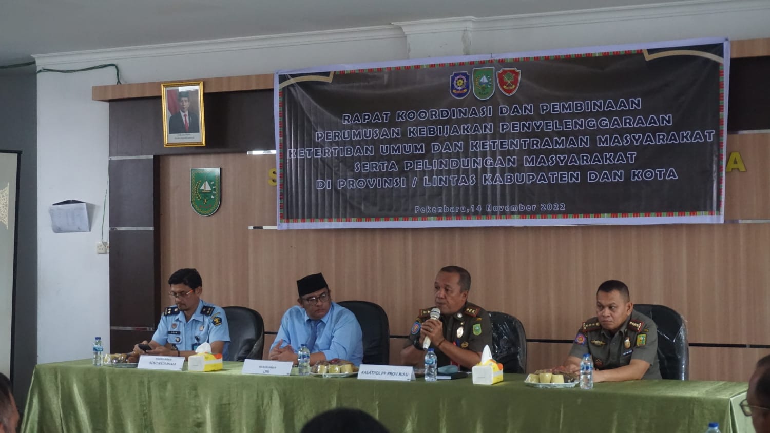 Berpusat di Ibu Kota Provinsi Riau, Kasatpol-PP Inhil Beserta Jajaran Hadiri Rapat Koordinasi Satpol-PP dan Satlinmas se-Provinsi Riau